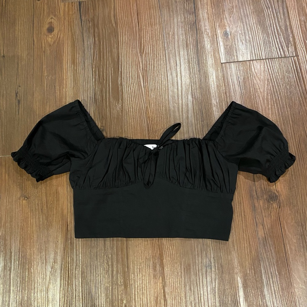 Aritzia TNA Black Top